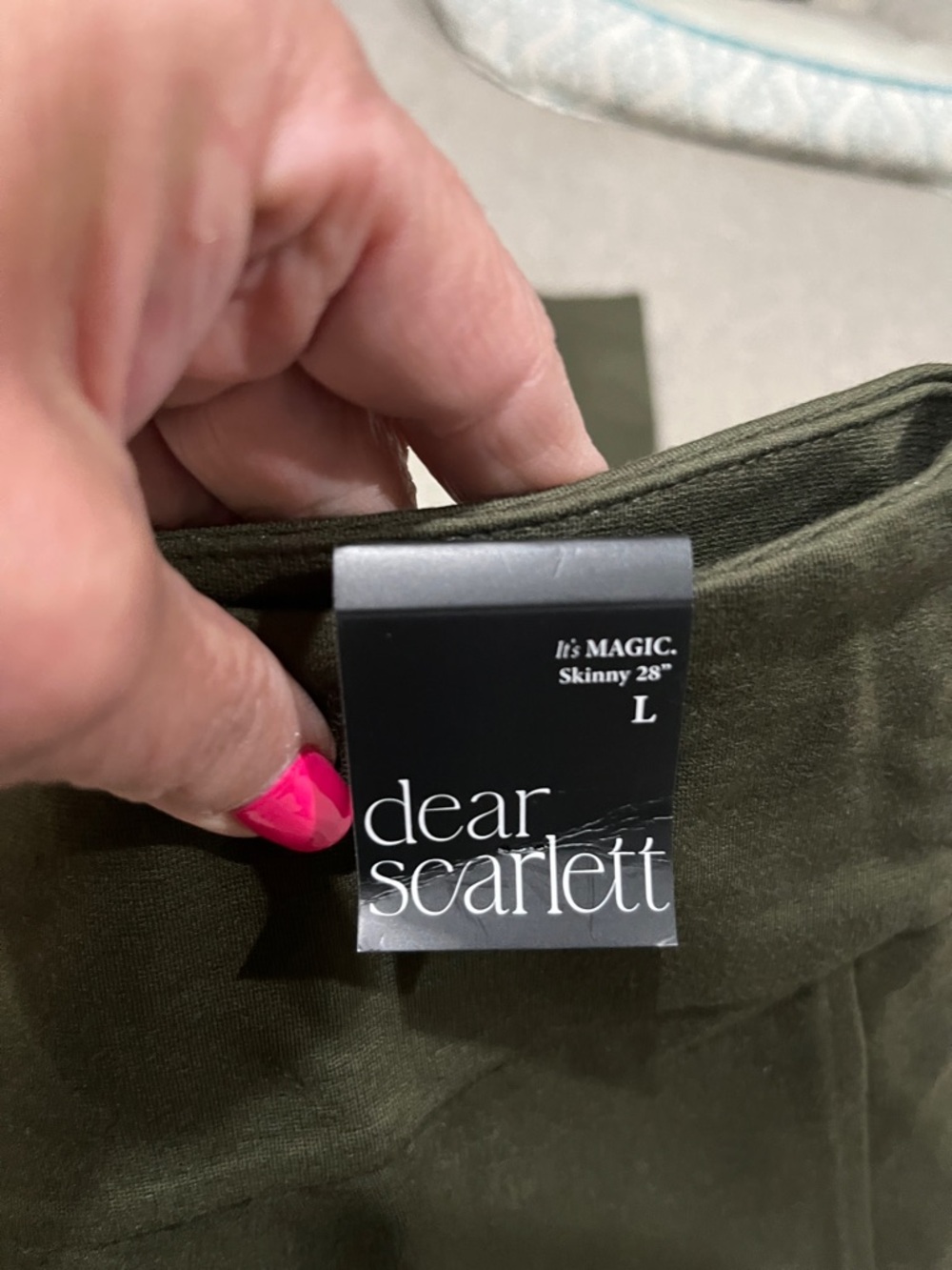 Dear Scarlett Stretch Ankle Pants in Olive Green - Picture 8 of 9